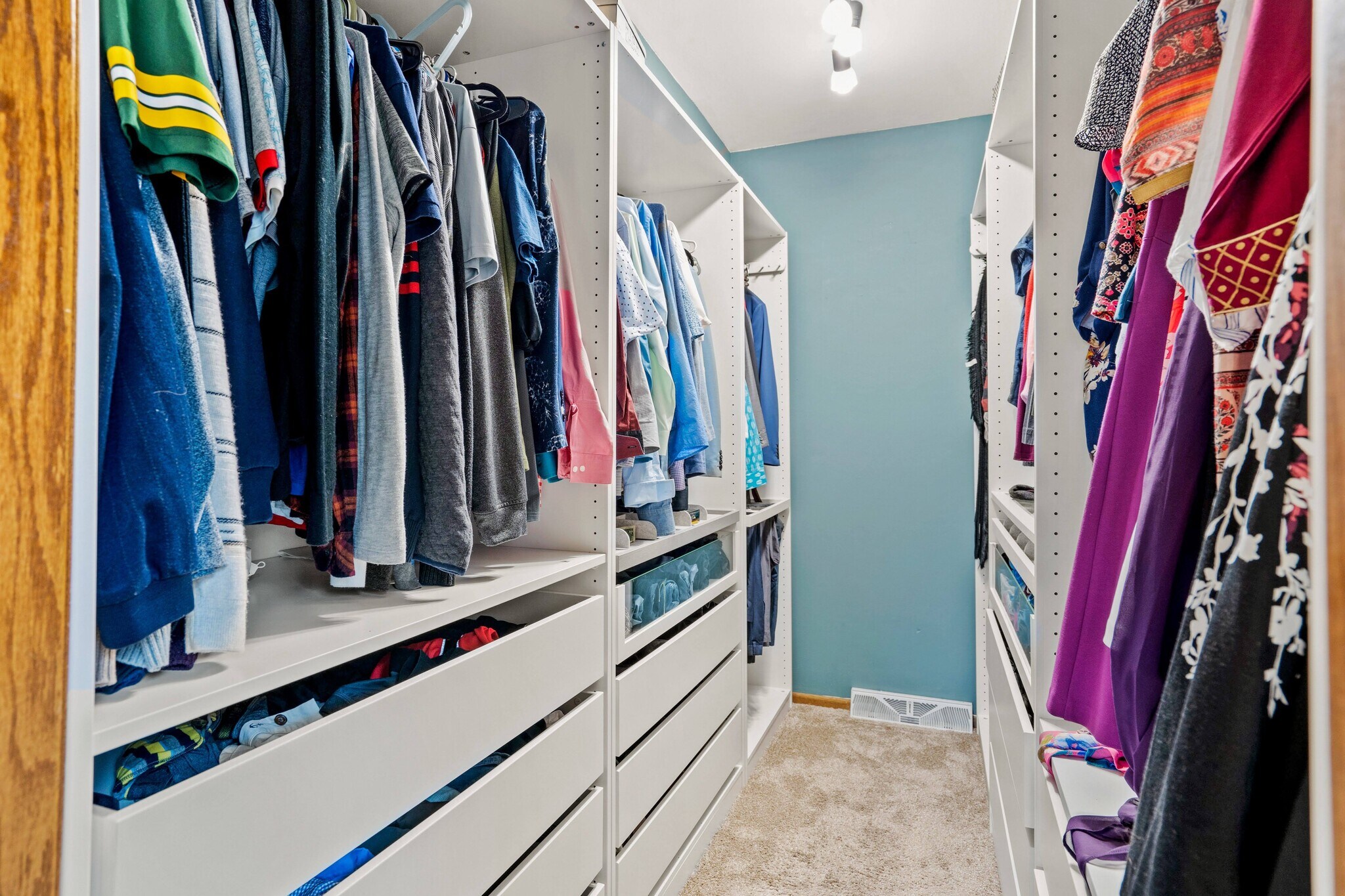 Building Photo - N53W16142 Waldens Pass