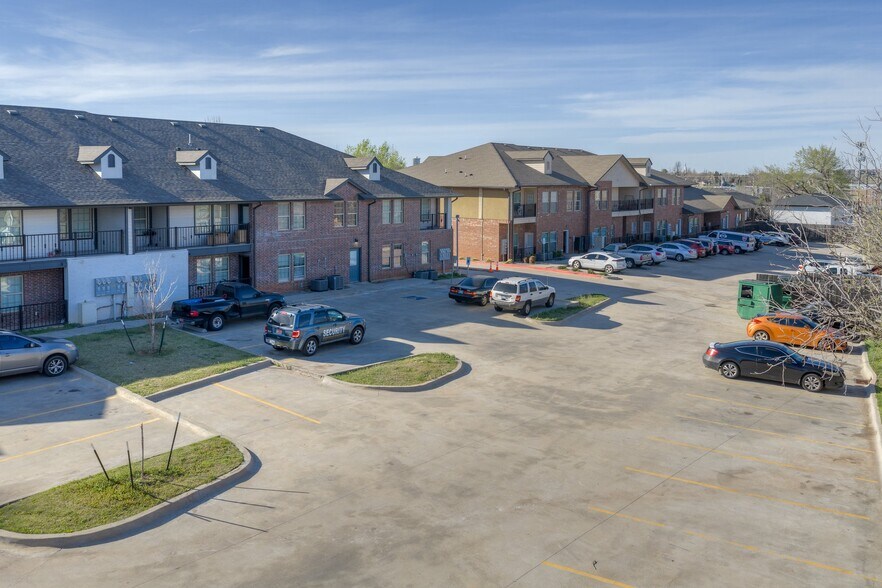 Building Photo - 3720 N Pennsylvania Ave