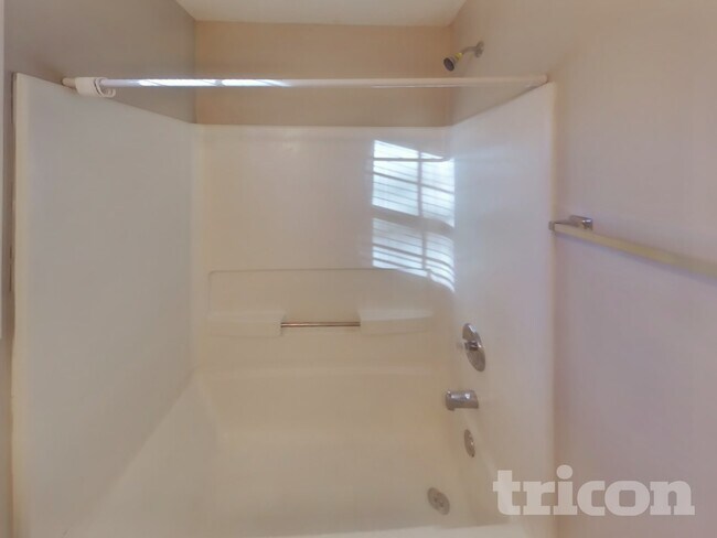 Building Photo - 4134 Northwind Dr