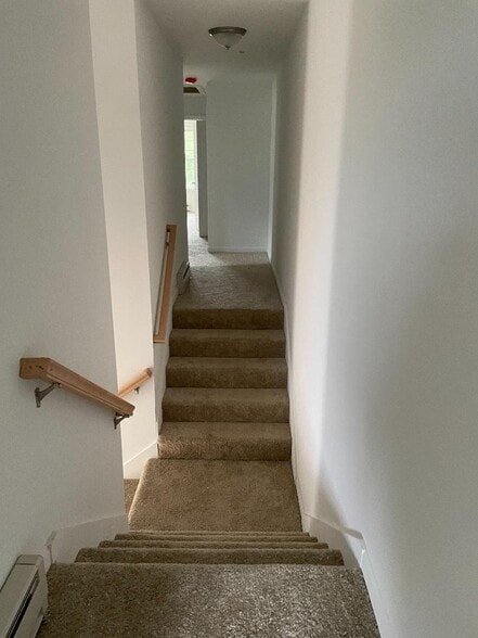 Building Photo - 27 Matildas Wy