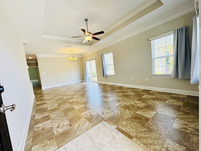 Building Photo - 1501 Ferney Dr