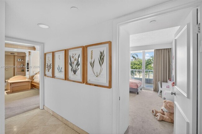 Building Photo - 21205 Yacht Club Dr