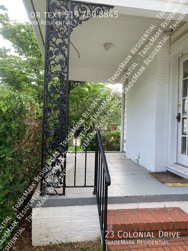 Building Photo - 23 Colonial Dr