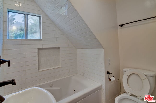 Building Photo - 641 N Martel Ave