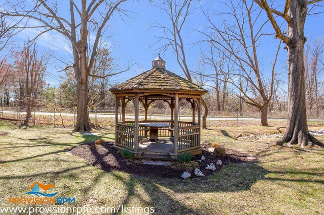 Building Photo - 2574 Riva Rd