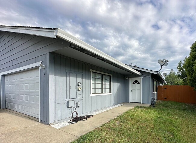 Building Photo - 3494 Magnums Way