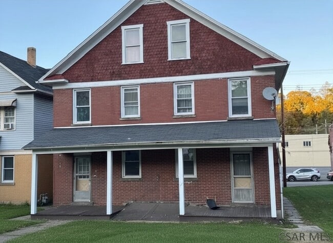 Building Photo - 550-548 Ferndale Ave