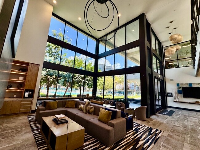 Building Photo - 45128 Warm Springs Blvd