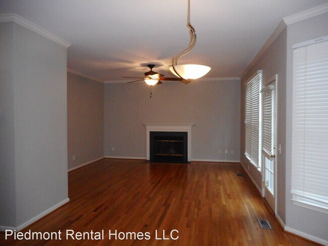 Building Photo - 3 br, 2.5 bath House - 5 Mainsail Ct.