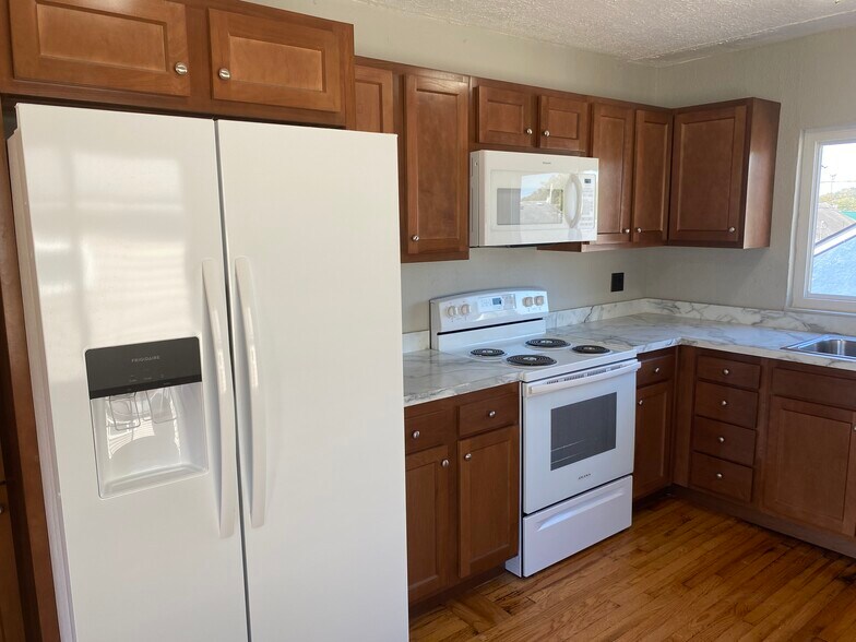 Building Photo - 4814 Tennessee St