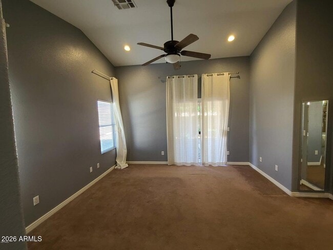 Building Photo - 2324 E Browning Pl