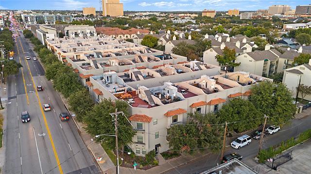 Building Photo - 1016 Liberty St