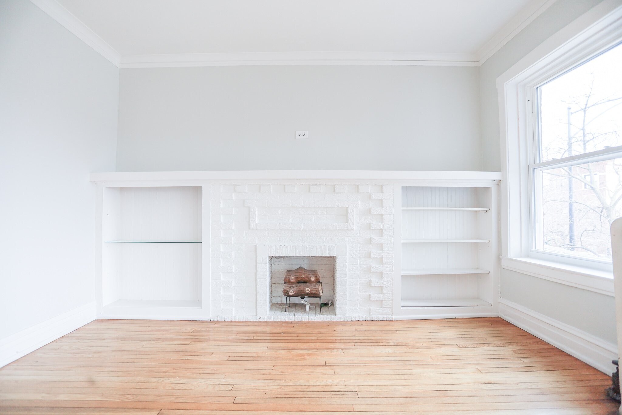 Building Photo - 5610 N Ashland Ave