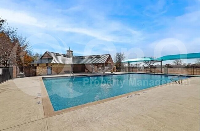 Building Photo - 2208 Lanshire Dr