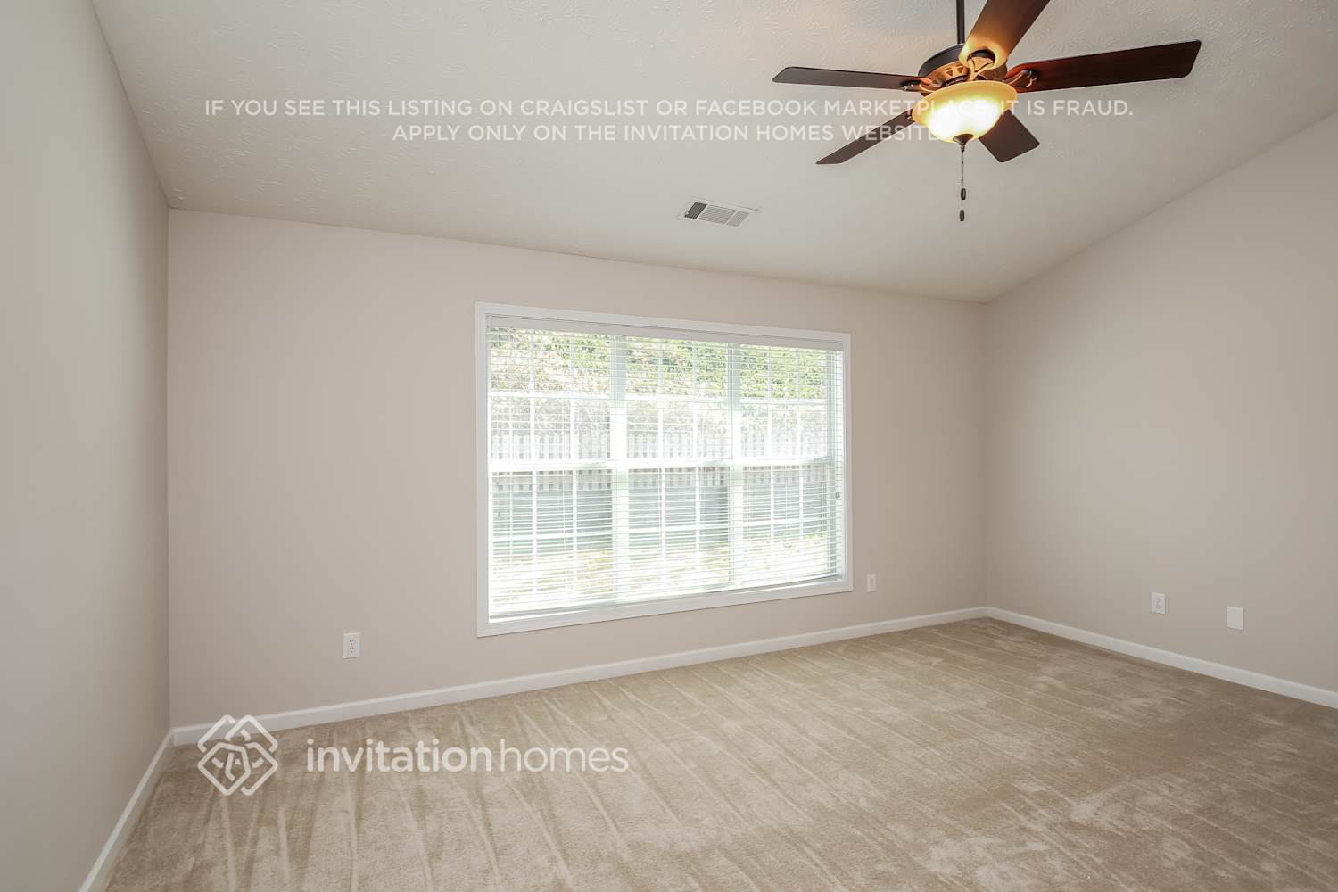 Building Photo - 2010 Charleston Oak Cir