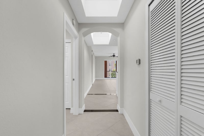 Building Photo - 1921 Monte Carlo Dr