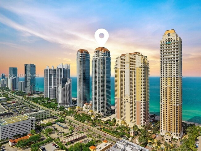 Building Photo - 17901 Collins Ave