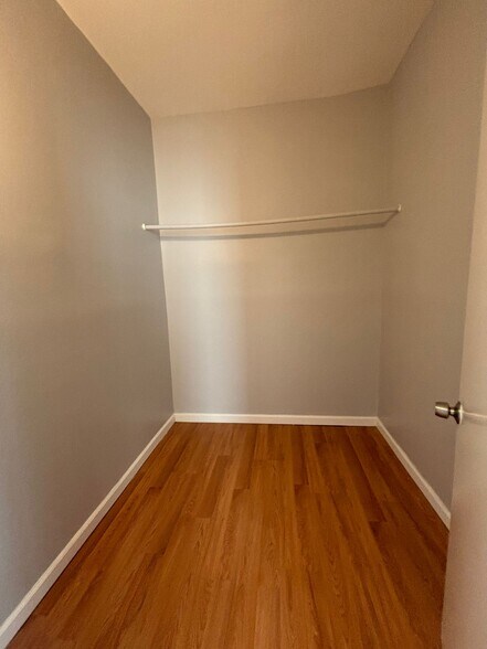 Building Photo - 261 N 19th St