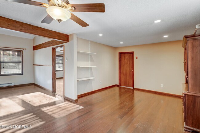 Building Photo - 257 Frog Pond Rd