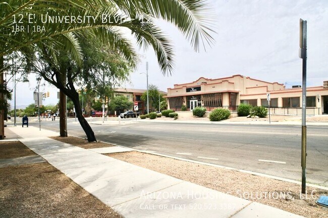 Building Photo - 12 E University Blvd