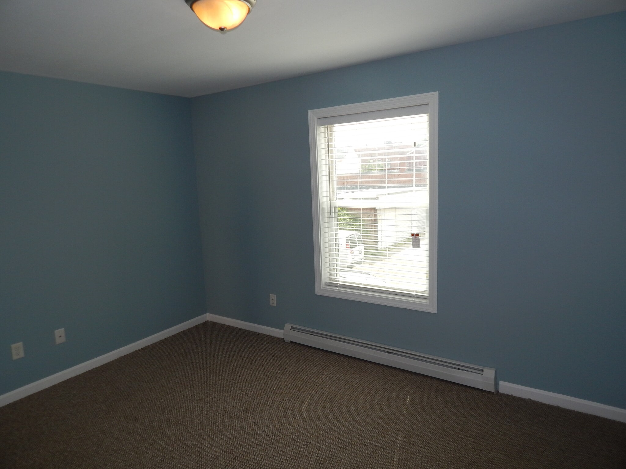 Building Photo - 22 Cutts Street