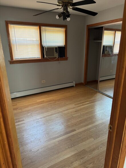 Primary Photo - 3700 N Harlem Ave