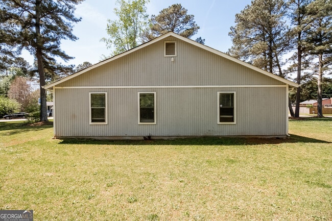 Building Photo - 5660 Pine Meadows Ct