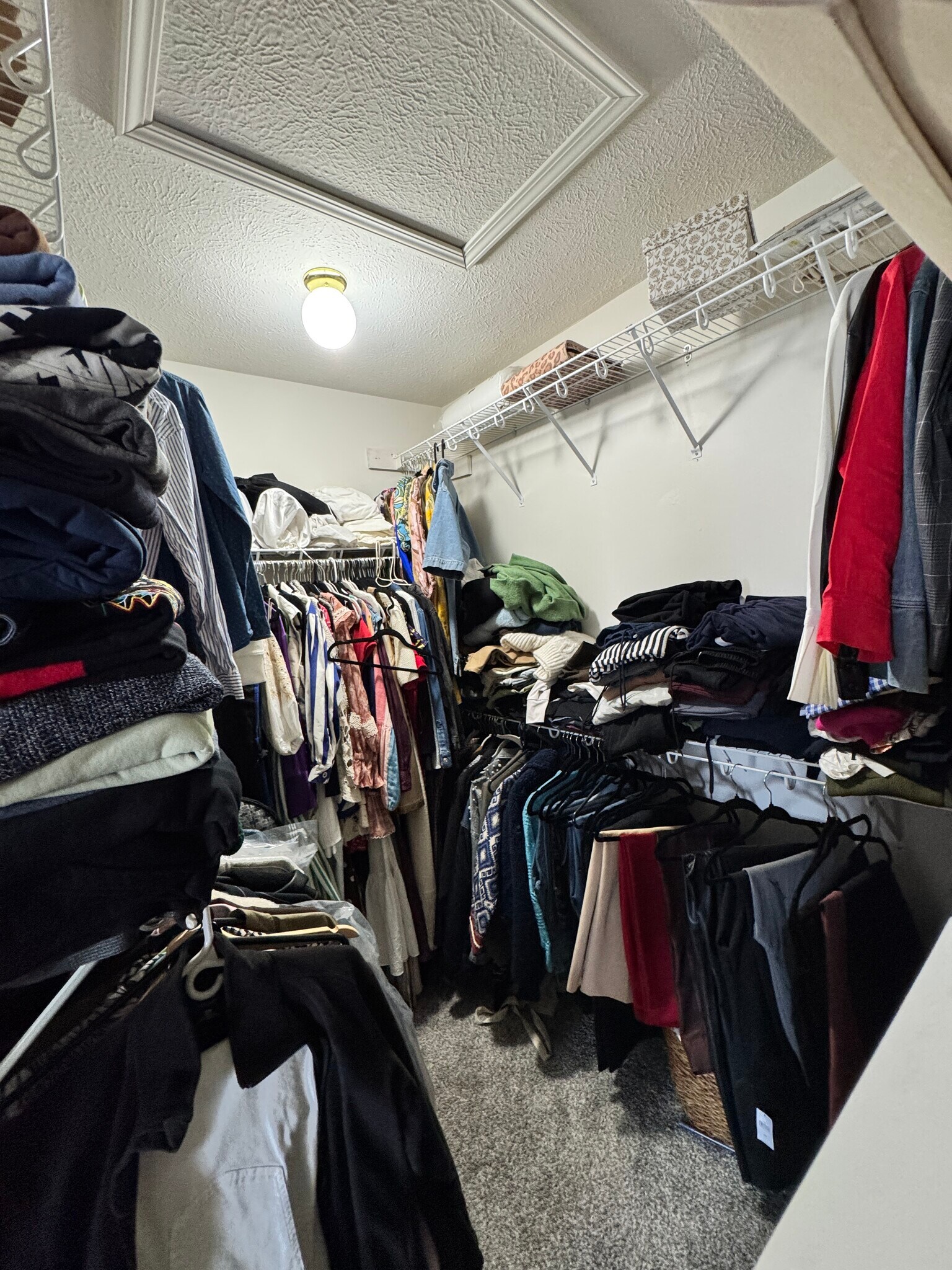 Building Photo - 18025 Lisbon Dr