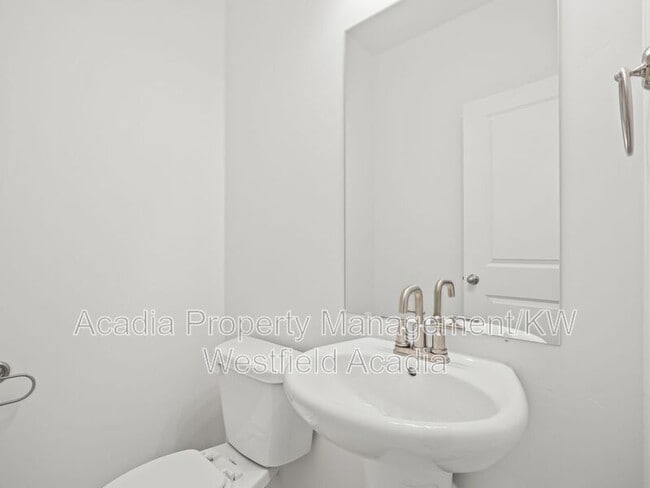 Building Photo - 232 E 860 S