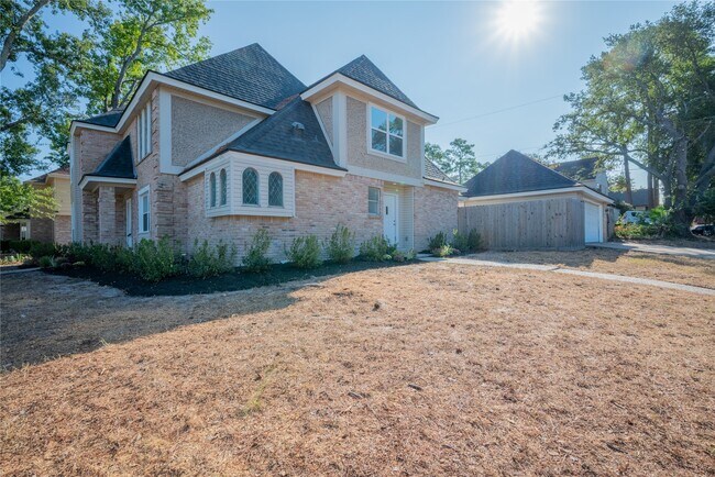 Building Photo - 1923 Big Horn Dr