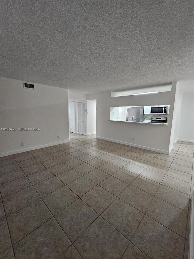 Building Photo - 15771 SW 106th Terrace