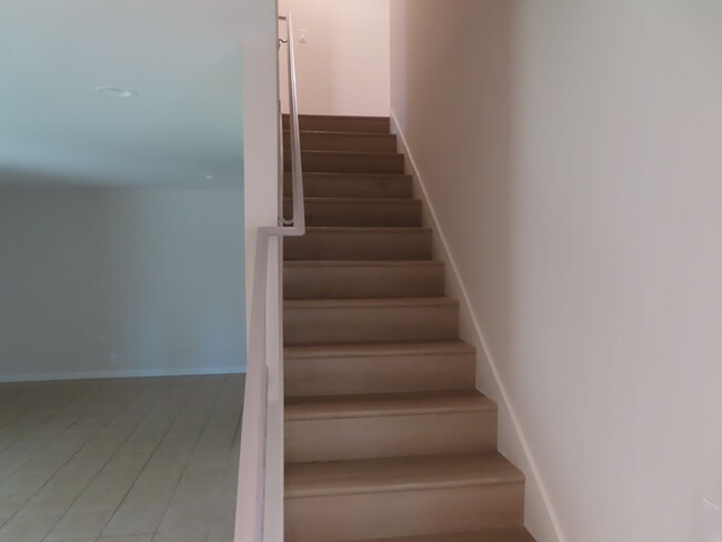 Building Photo - 2160 Leighton Ct