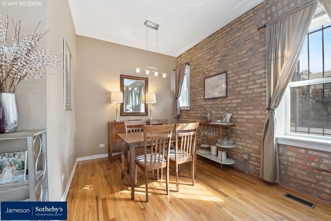 Building Photo - 2636 N Orchard St