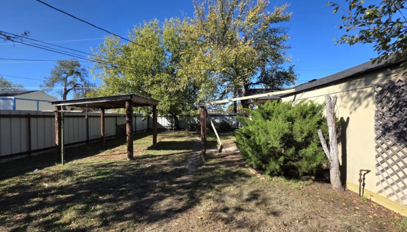 Building Photo - 108 W 27th St