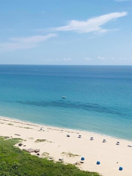 Building Photo - 2800 N Ocean Dr