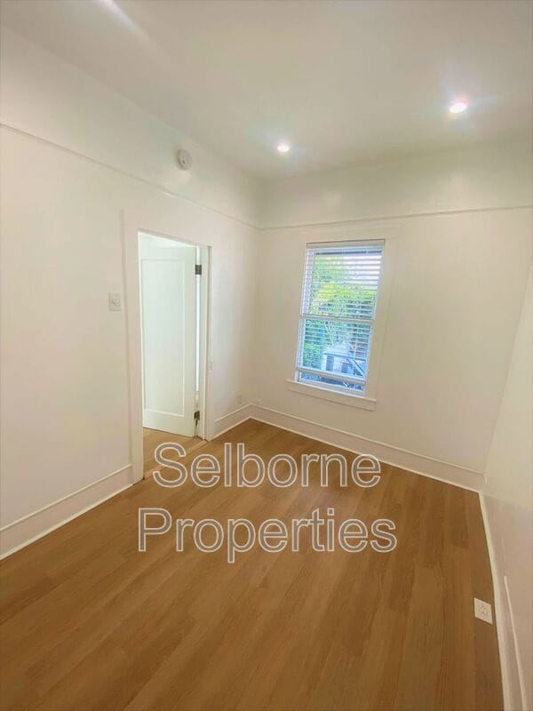 Building Photo - 4325 Essex St