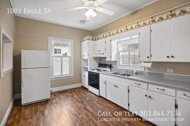 Building Photo - 1001 Ergle St