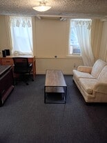 Building Photo - 65 13th St