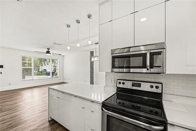 Building Photo - 12268 Country White Cir