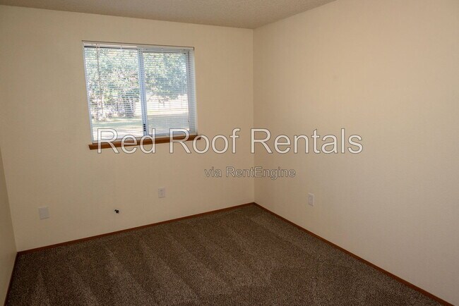 Building Photo - 13209 7th Ave Ct E