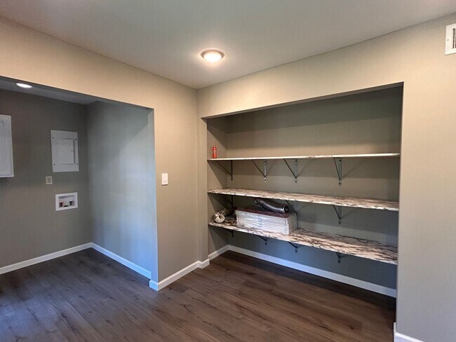 Building Photo - 3869 Boulder Creek Rd