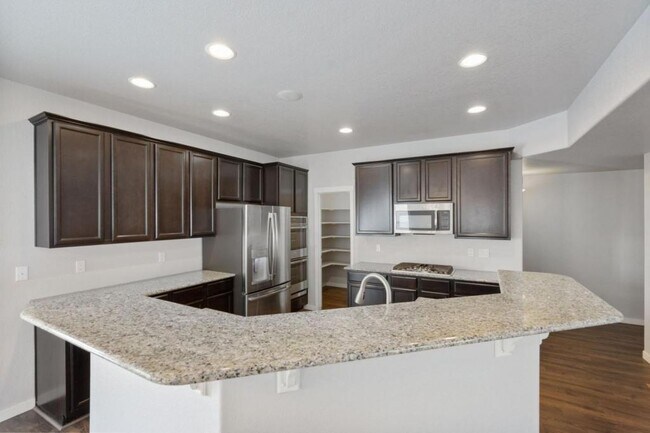 Building Photo - 3064 Magnetic Dr