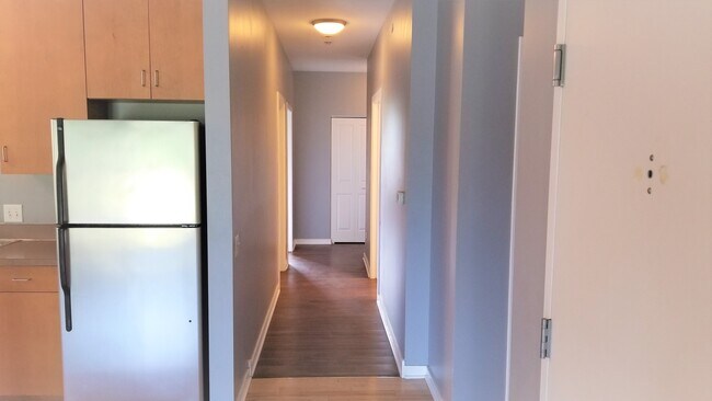 Building Photo - 1258 S Blue Island Ave