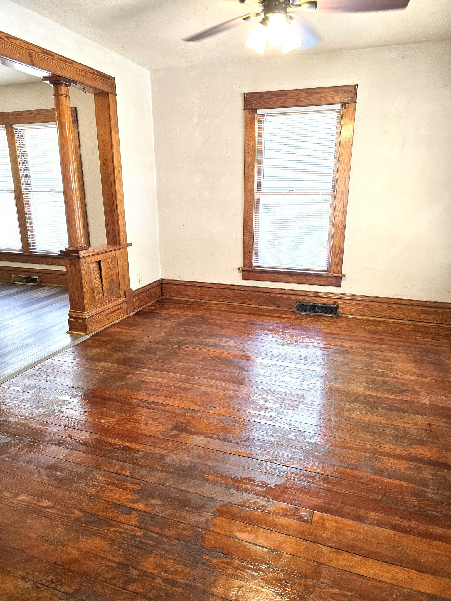 Building Photo - 224 N 13th St