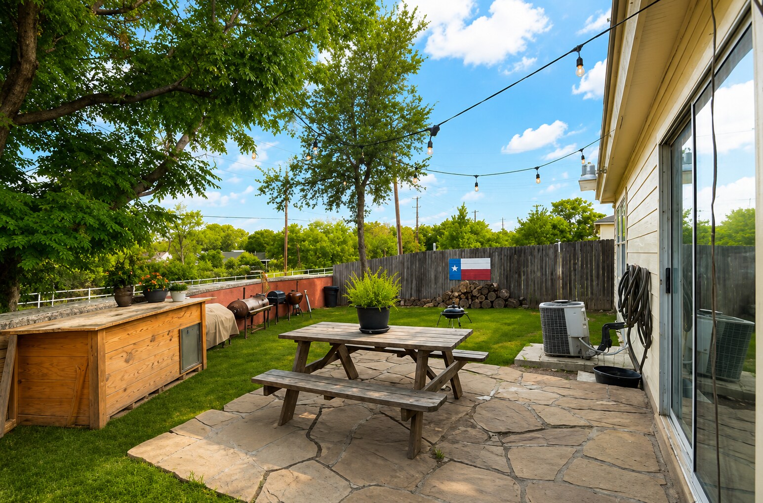 Backyard - 1427 Range Fld