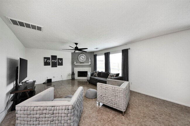 Building Photo - 9107 S Ferndale Pl Dr