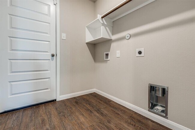Building Photo - 13840 Green Heron Way