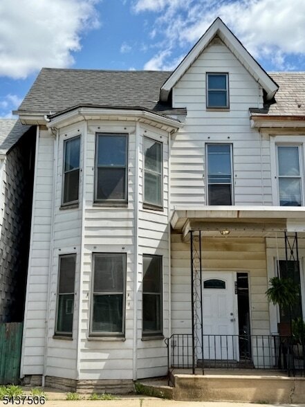 Building Photo - 507 S Main St