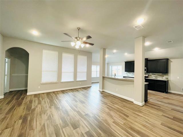 Building Photo - 337 Van Buren Dr