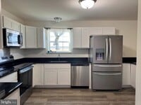 Building Photo - 267 Doylestown